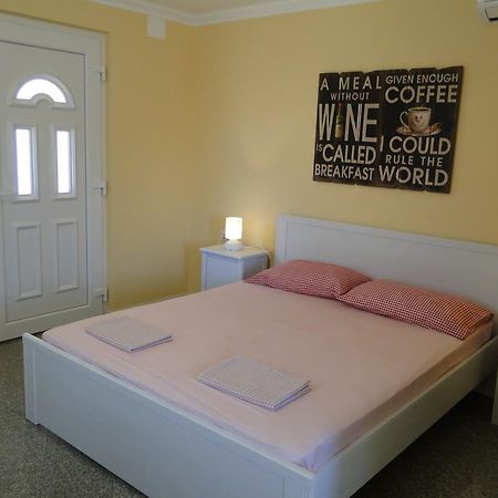 Villa Ester Умаг Екстериор снимка